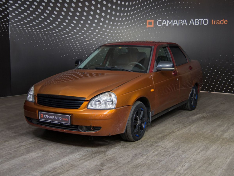 ВАЗ (Lada) Priora оранжевый,  1.6 MT (98 л.с.)