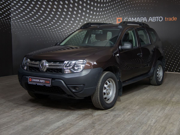 Renault Duster коричневый,  1.6 MT (114 л.с.) 4WD