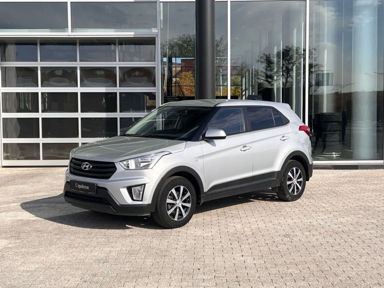 Hyundai Creta серебряный,  1.6 MT (123 л.с.)