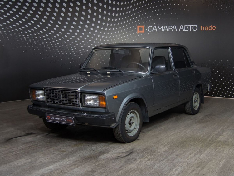 ВАЗ (Lada) 2107 серый,  1.6 MT (73 л.с.)