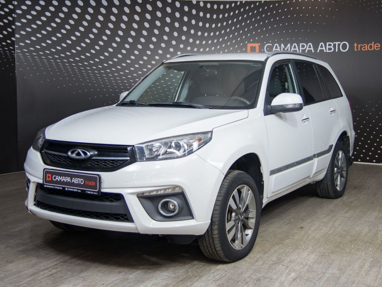 CHERY Tiggo 3 белый,  1.6 MT (126 л.с.)