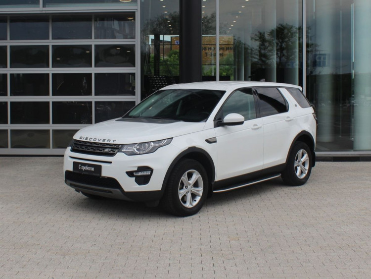 Land Rover Discovery Sport белый,  2.0d AT (150 л.с.) 4WD