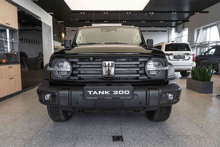 Tank 300 Premium 2.0 AT 4WD (220 л.с.) 