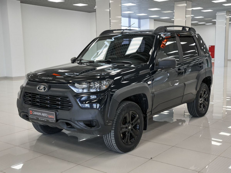 Lada (ВАЗ) Niva Travel BLACK'24 green,  1.7 MT (83 л.с.) 4WD