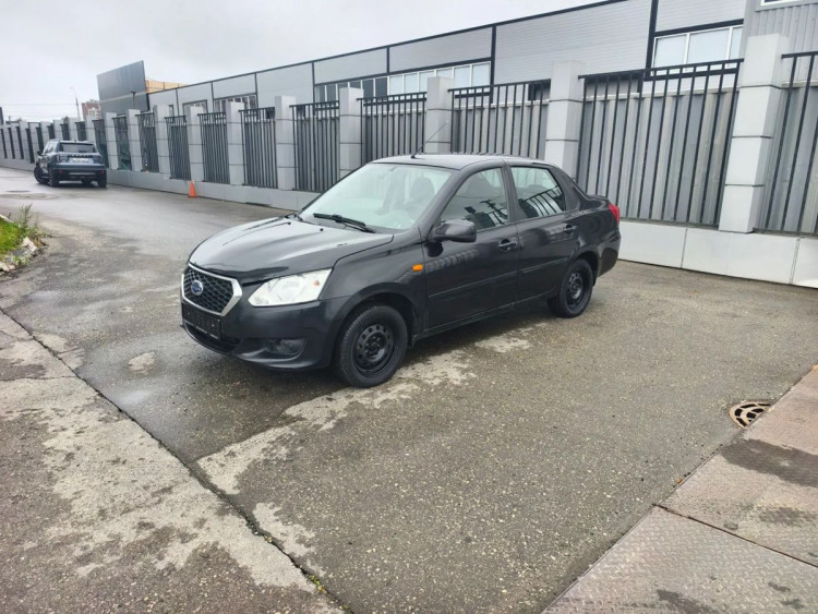 Datsun on-DO Dream II black,  1.6 MT (87 л.с.)