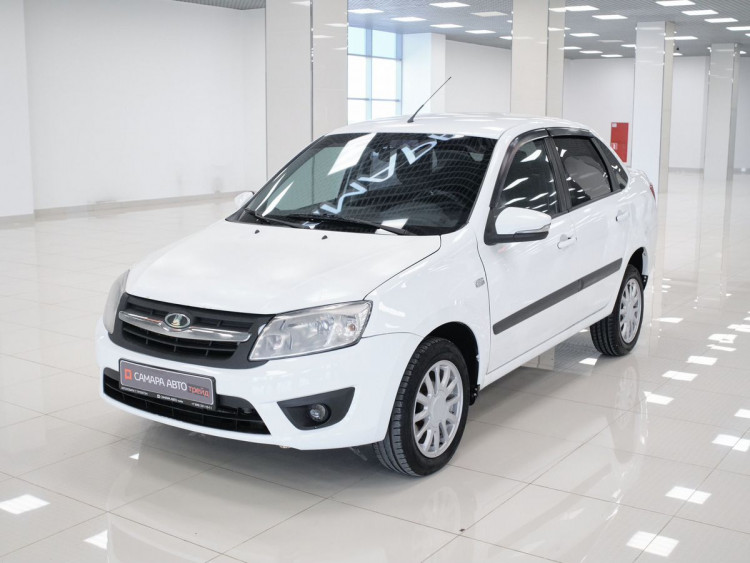 Lada (ВАЗ) Granta Люкс white,  1.6 MT (98 л.с.)