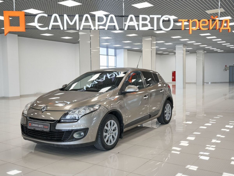 Renault Megane Expression beige,  1.6 MT (106 л.с.)