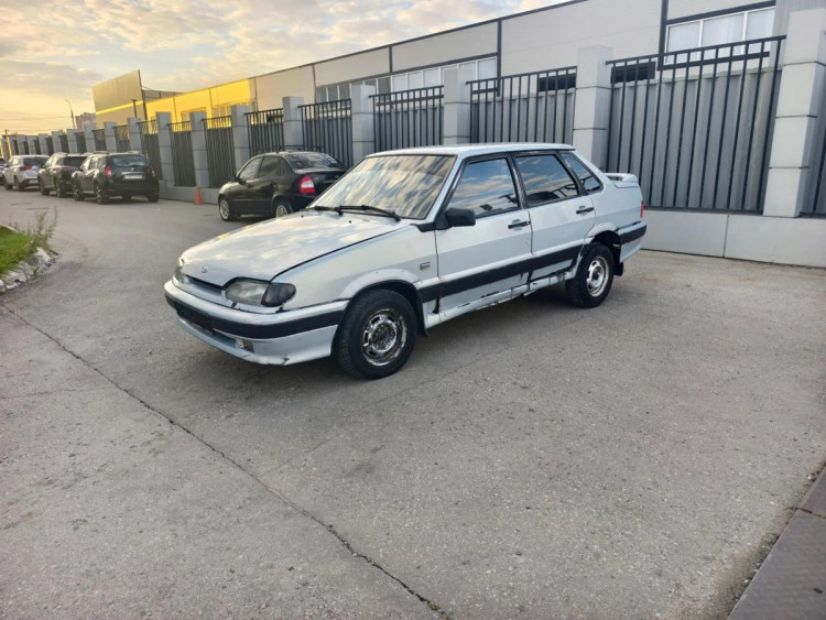 Lada (ВАЗ) 2115 beige,  1.5 MT (78 л.с.)