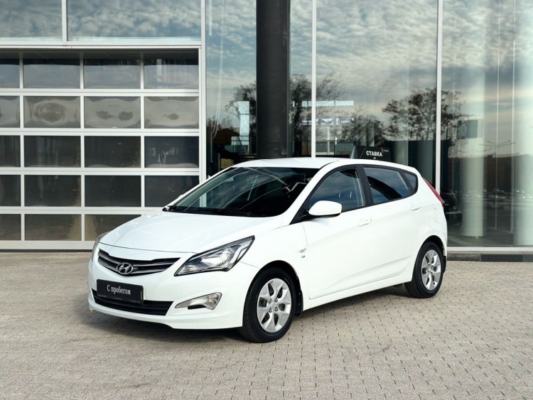 Hyundai Solaris Comfort white,  1.6 AT (123 л.с.)