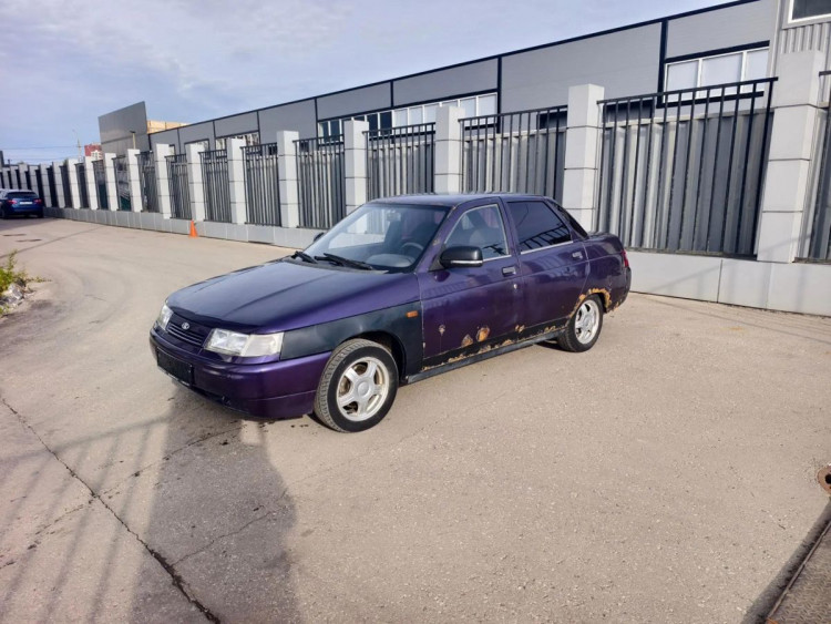 Lada (ВАЗ) 2110 violet,  1.5 MT (79 л.с.)