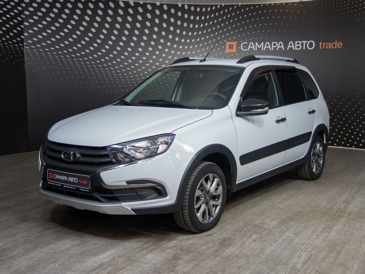 Lada (ВАЗ) Granta белый,  Cross 1.6 MT (90 л.с.)