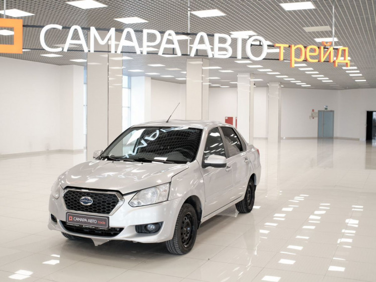 Datsun on-DO Dream II silver,  1.6 MT (87 л.с.)