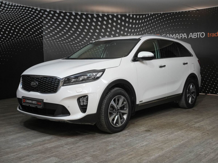 Kia Sorento белый,  2.2d AT (200 л.с.) 4WD