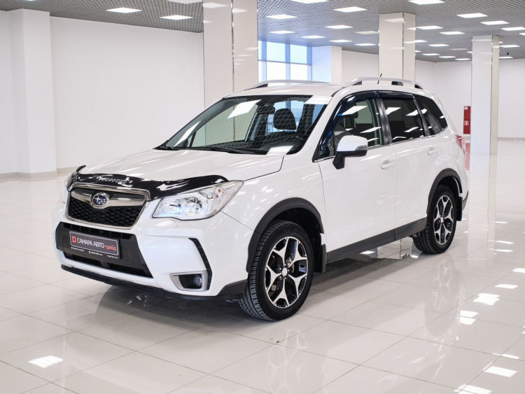 Subaru Forester CS white,  2.5 CVT (171 л.с.) 4WD