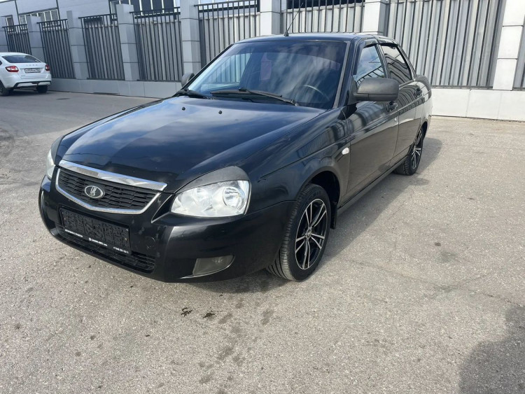 Lada (ВАЗ) Priora Standard 21702-40-050 black,  1.6 MT (87 л.с.)