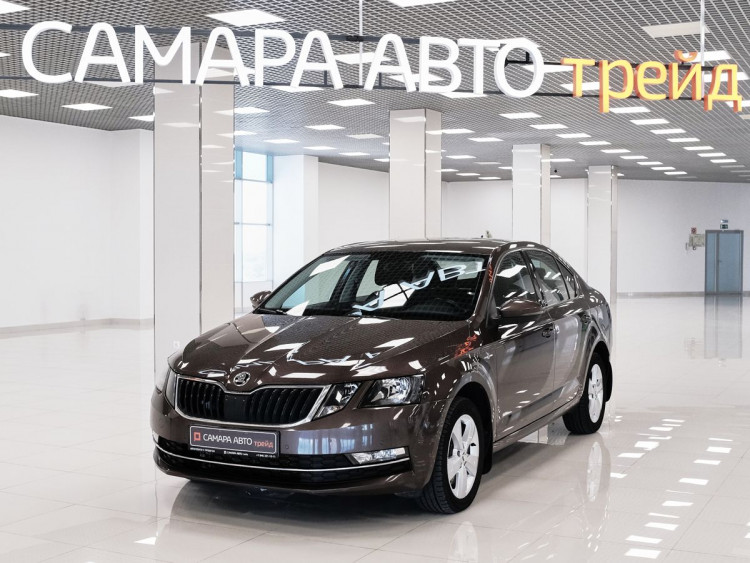 Skoda Octavia Hockey Edition brown,  1.8 AMT (180 л.с.)