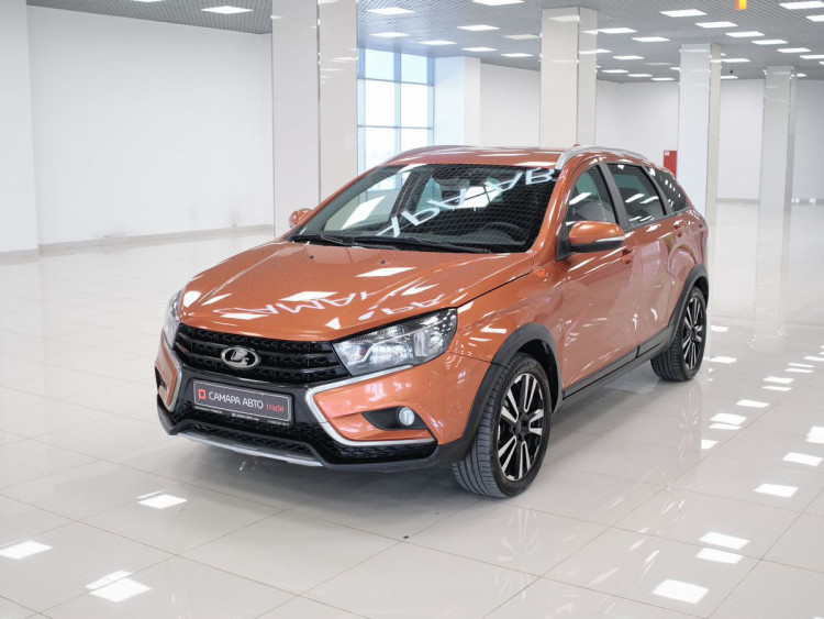 Lada (ВАЗ) Vesta Luxe Multimedia (2017-2019) orange,  SW Cross 1.8 AMT (122 л.с.)