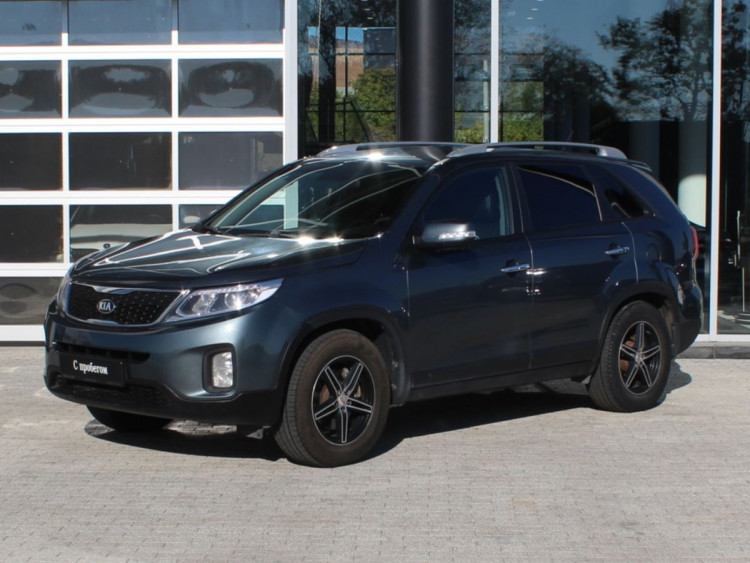 Kia Sorento зелёный,  2.4 AT (175 л.с.)