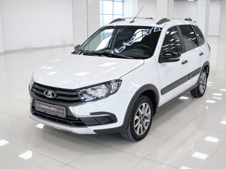Lada (ВАЗ) Granta Comfort'23 white,  Cross 1.6 MT (90 л.с.)