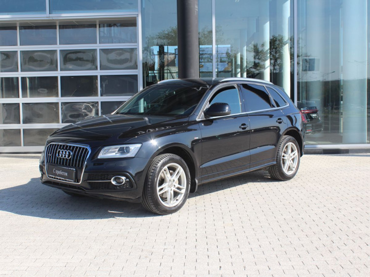 Audi Q5 black,  2.0 AT (225 л.с.) 4WD