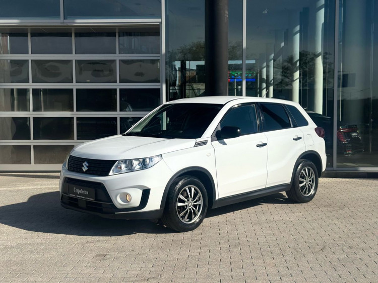 Suzuki Vitara GL (2019-2023) white,  1.6 AT (117 л.с.)