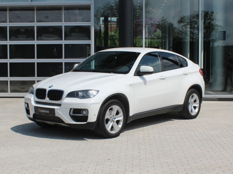 BMW X6 белый,  35i 3.0 AT (306 л.с.) 4WD