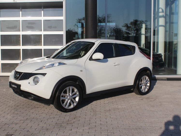 Nissan Juke LE white,  1.6 CVT (117 л.с.)