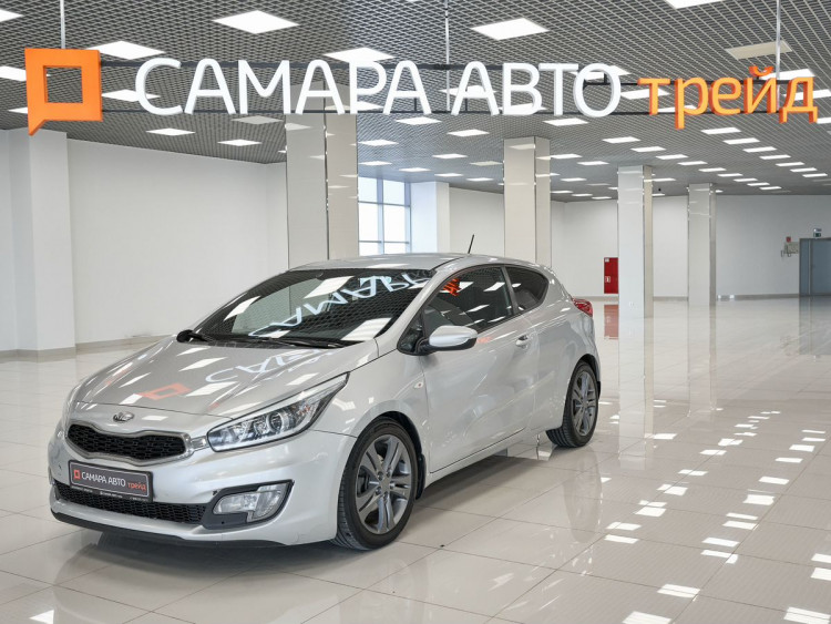 Kia Ceed Luxe silver,  1.6 AT (129 л.с.)